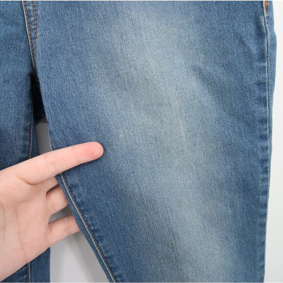 Free People Jeans Blue Skinny Jean Light Wash Distressed Denim Stretchy Size 26 - Picture 8 of 12